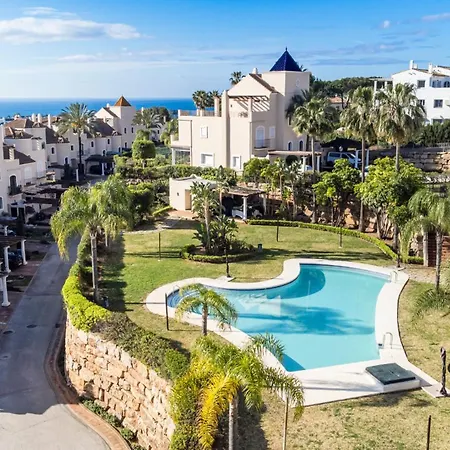 Townhouse In Paraiso * Estepona