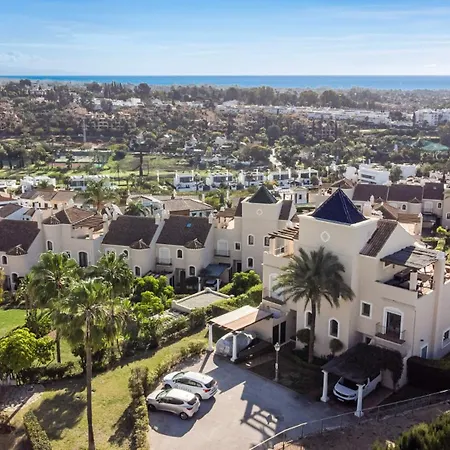 Townhouse In Paraiso Feriehus
