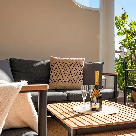 Townhouse In Paraiso Feriehus *