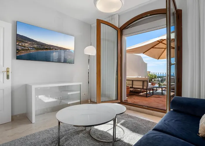 Townhouse In Paraiso