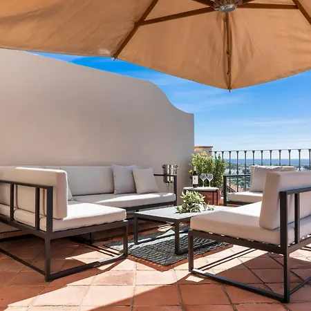 Townhouse In Paraiso *