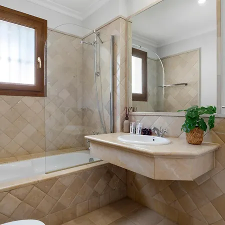 Townhouse In Paraiso Estepona