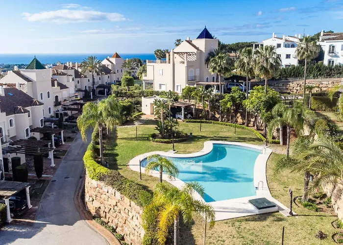 Townhouse In Paraiso * Estepona