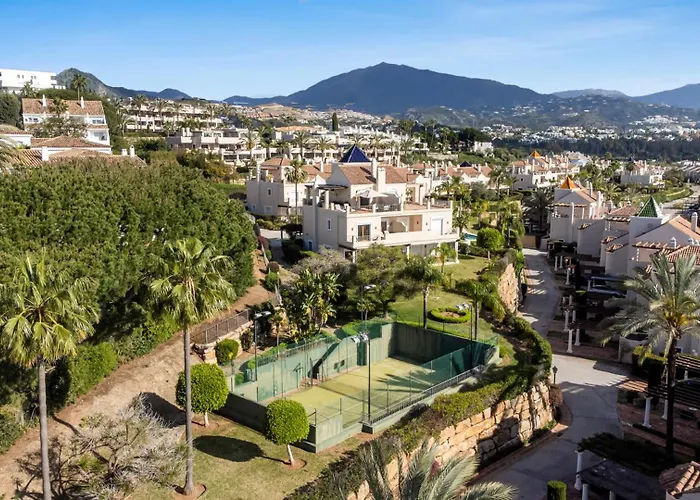 Townhouse In Paraiso *