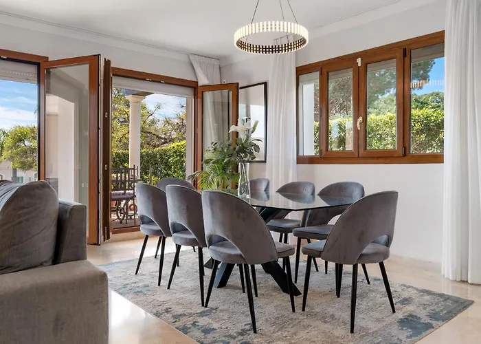 Townhouse In Paraiso 펜션 *