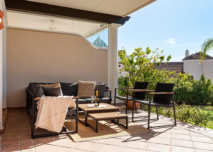 Townhouse In Paraiso *