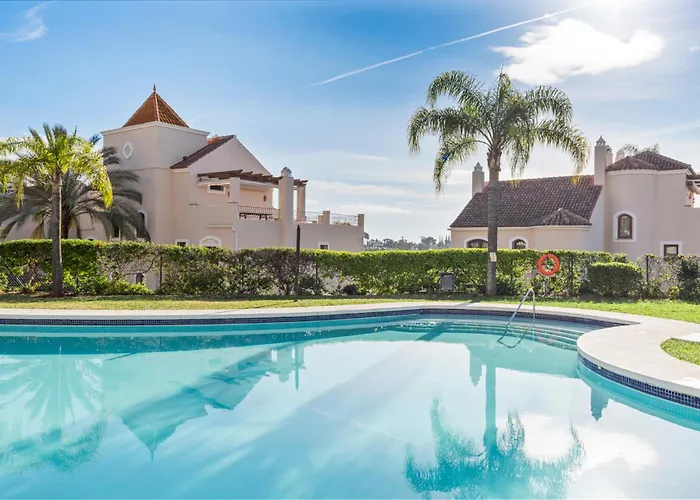 Townhouse In Paraiso Estepona