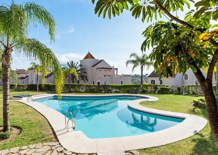 Townhouse In Paraiso