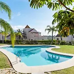 Townhouse In Paraiso