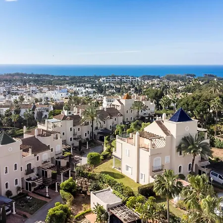 Townhouse In Paraiso 펜션
